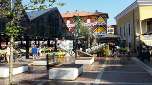 Mercatino del Nuovo Bazar, Tirana 1
