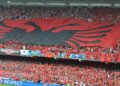 Inno Albanese Bandiera Albanese Allo Stadio