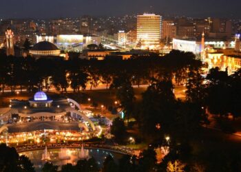 Tirana By Night Record Mondiale Di Bar In Albania Opt