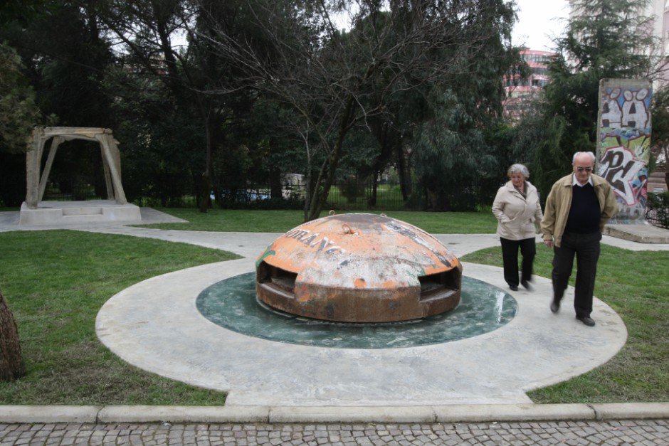 Memoriale per ex prigionieri politici a Tirana, 2013