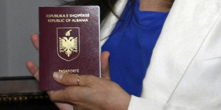 Passaporto Albanese Cittadinanza Albanese