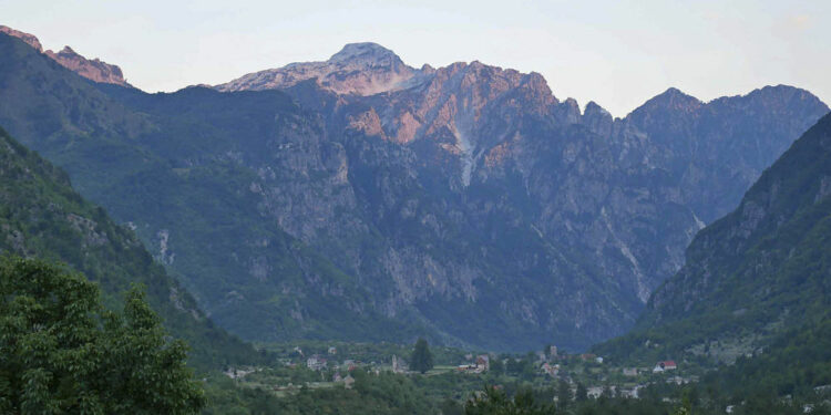 Bjeshkët e Namuna - Montagne Maledette