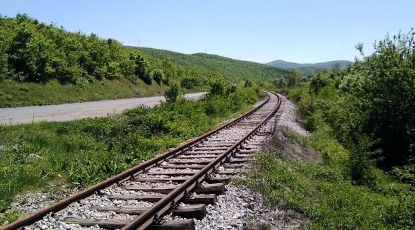 Hekurudha Tirane Durres, Miratohet Kredia, Perfundon Me 2020