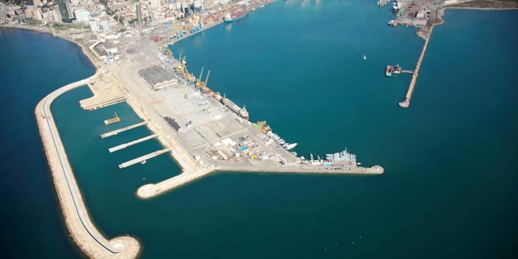 Porto di Durazzo, Albania