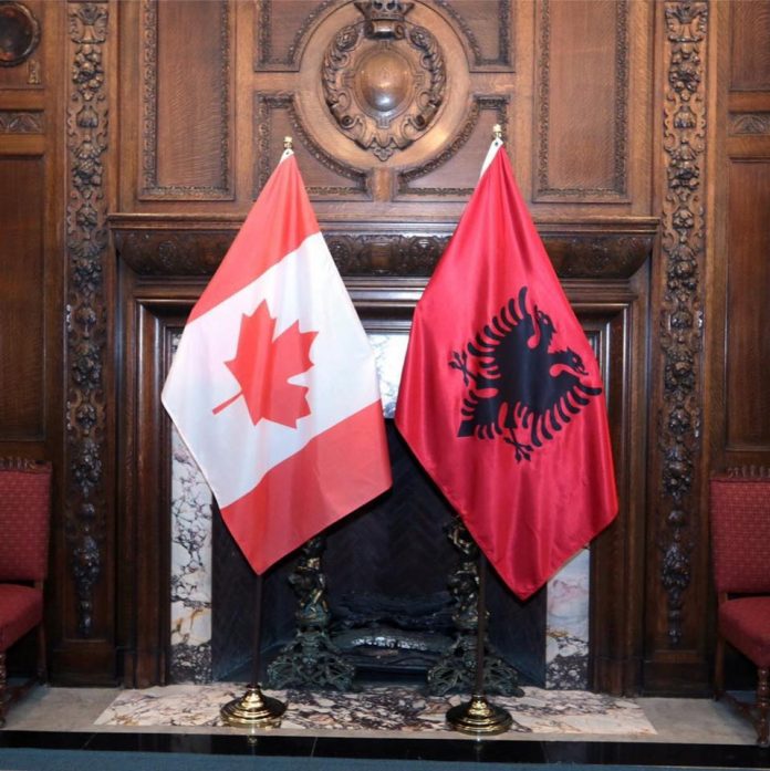 Pensioni Albania Canada