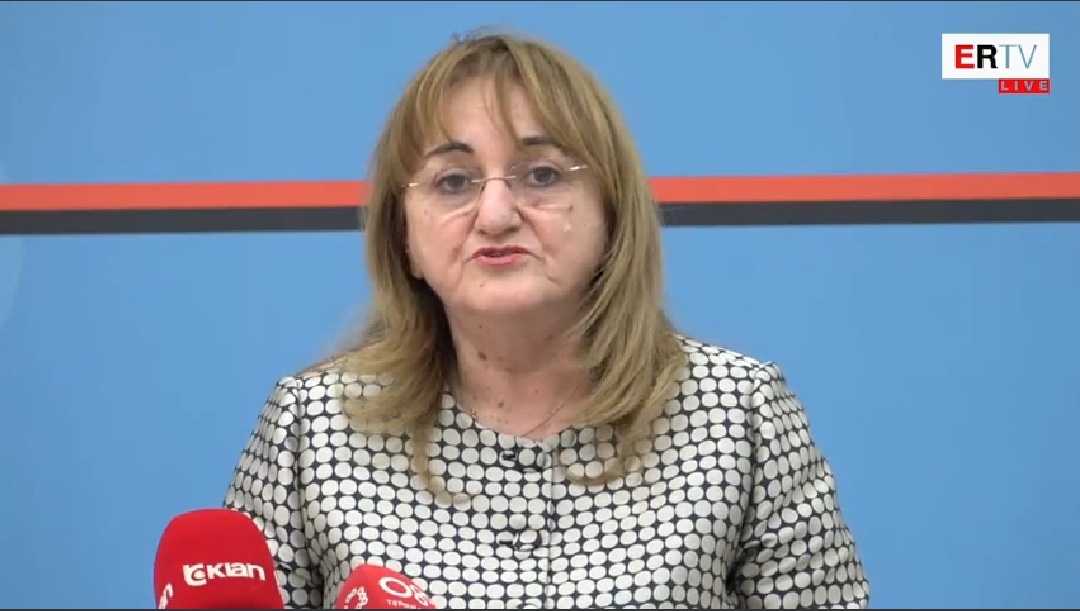 Vice Ministra Sanita Albania