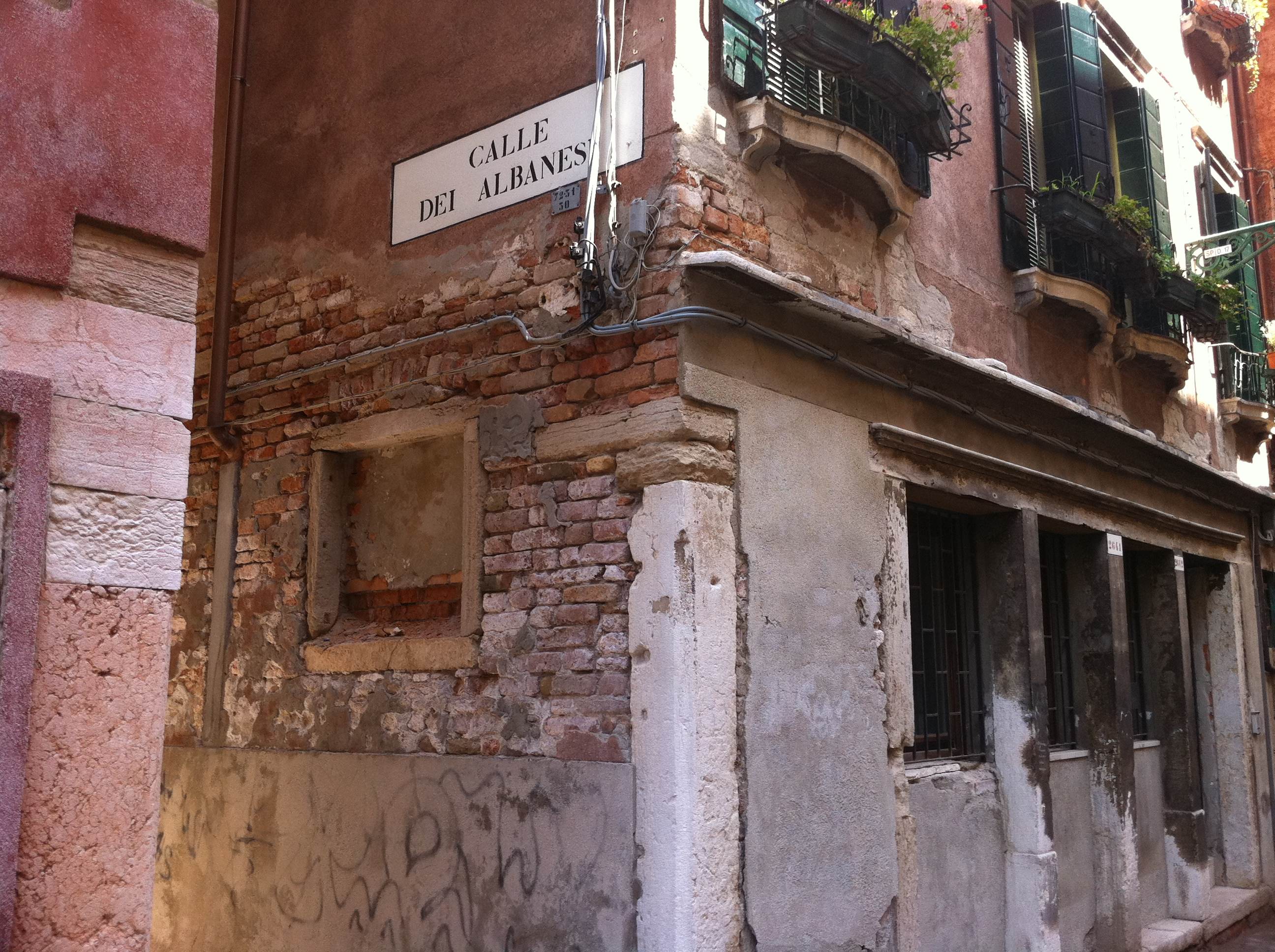 Calle Dei Albanesi Venezia